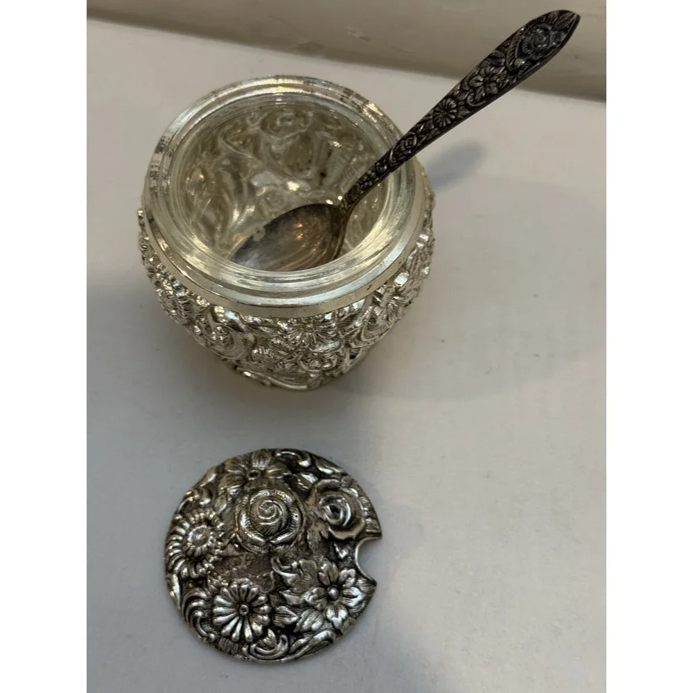 Harrison Fisher Sugar Bowl HF-0917 Silver Plated Floral Sugar/Condiment Repousse